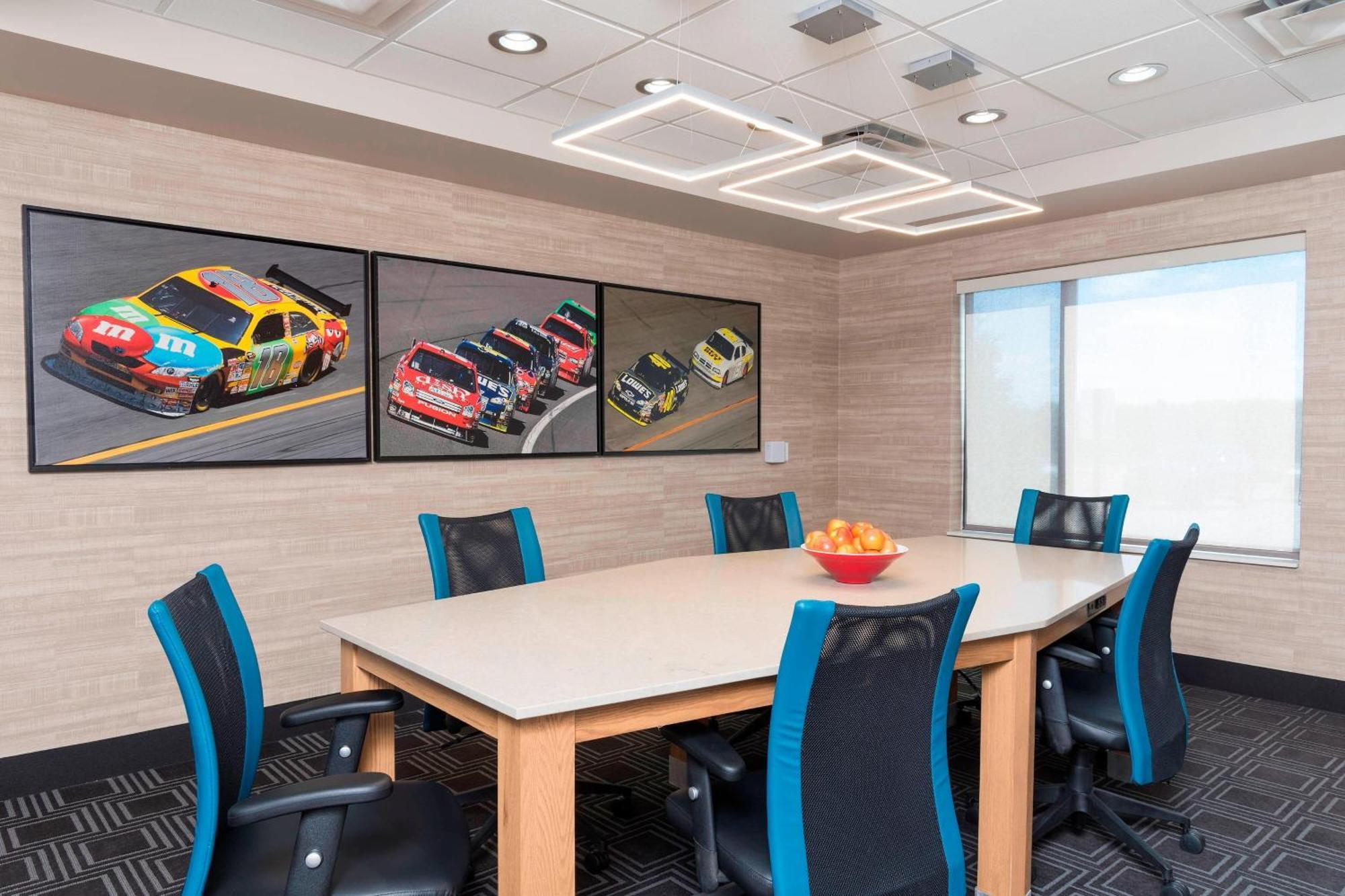 Towneplace Suites By Marriott Ontario-Mansfield Extérieur photo