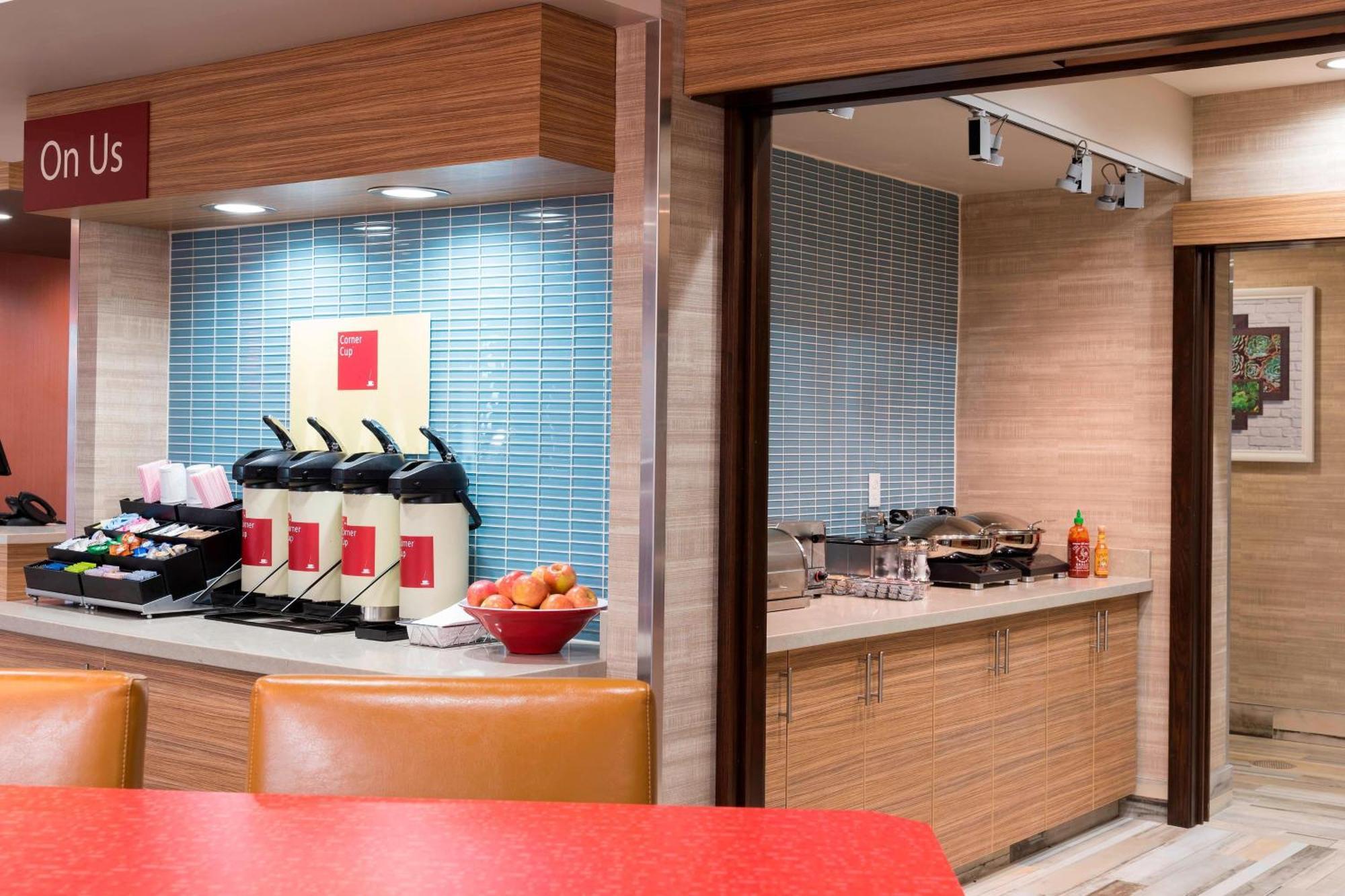Towneplace Suites By Marriott Ontario-Mansfield Extérieur photo